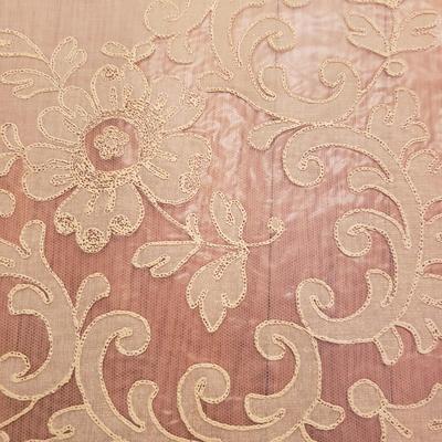 Tablecloths, Pier One Table Runner, Lenox Linens, Doilies & More (PB-KD)