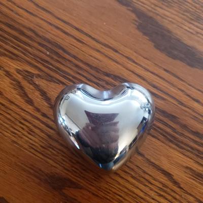 Hand Blown Glass Paperweights, Vases and More (GB-KD)