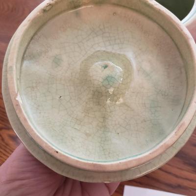 McCoy Ceramic Apple Cookie Jar & Pioneer Woman Sifter (GB-KD)