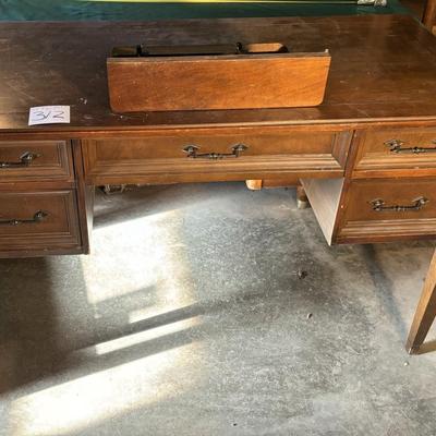 Sewing Machine Cabinet