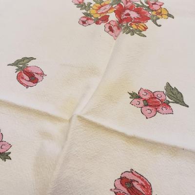 Embroidered Napkins, Tea Towels, Pillow Cases and Table Cloths (GB-KD)