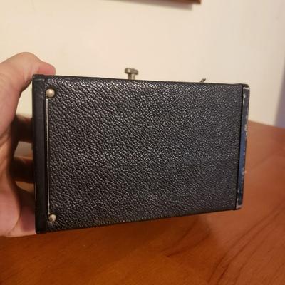 AGFA Ansco Vintage Box Camera and Vintage Egyptian Cigarette Case (GB-KD)