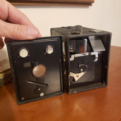 AGFA Ansco Vintage Box Camera and Vintage Egyptian Cigarette Case (GB-KD)