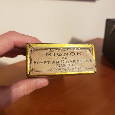 AGFA Ansco Vintage Box Camera and Vintage Egyptian Cigarette Case (GB-KD)