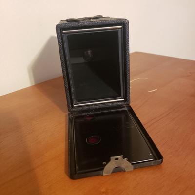 AGFA Ansco Vintage Box Camera and Vintage Egyptian Cigarette Case (GB-KD)
