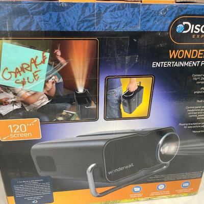 Discovery Wonderwall projector