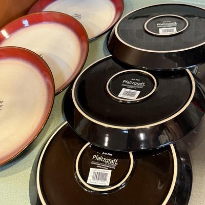 Pfaltzgraff Aria Red Set of Six New Dinner Plates (K-HS)