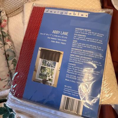 Variety of Floral Valances & More (PB-HS)
