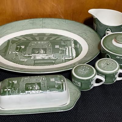 Green log cabin theme serving items