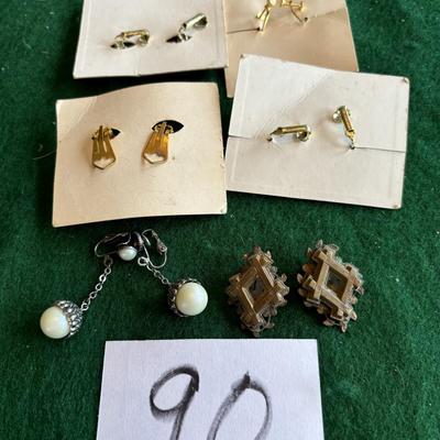 Vintage Clip on Earrings