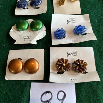 Vintage Clip On Earrings