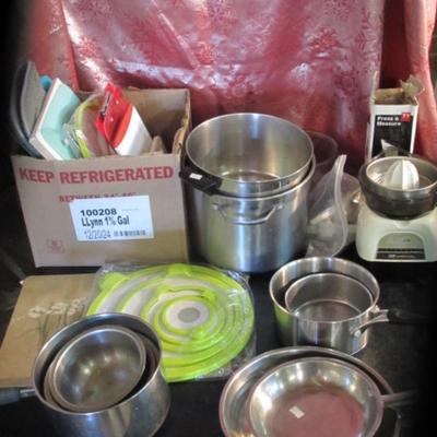 Pots & Pans Cutting Boards & Lids #3