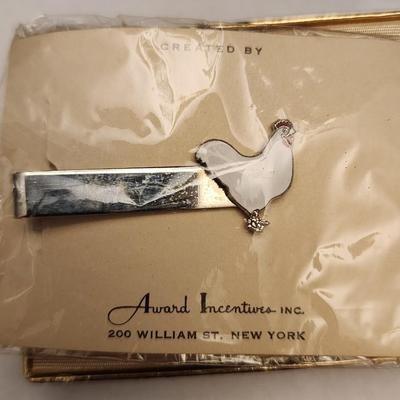 Chicken tie clip