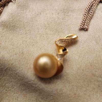 Gold cultured sea pearl pendant