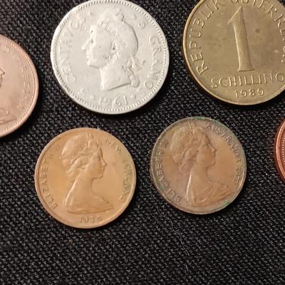 A GROUP OF FOREIGN COINS