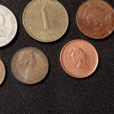 A GROUP OF FOREIGN COINS