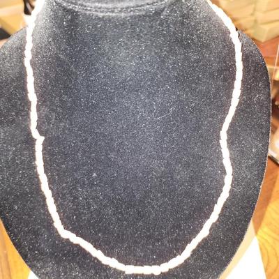 Peach coral beaded necklace