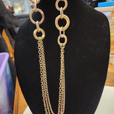 Heavy metal chain necklace