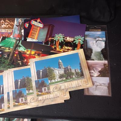 AN ASSORTMENT OF BLANK POSTCARDS
