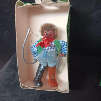 6 ORIGINAL PETER 3" FISHERMAN FIGURES