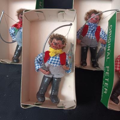 6 ORIGINAL PETER 3" FISHERMAN FIGURES