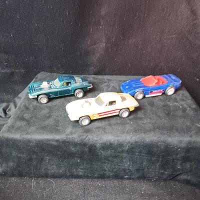 3 TOOTSIETOY 5" TOY CARS