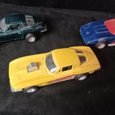 3 TOOTSIETOY 5" TOY CARS