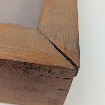 21" x 21" x 4 1/2" Wooden Display Box