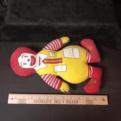 12" PLUSH RONALD MCDONALD AND SEVERAL HAPPY MEAL FIGURES