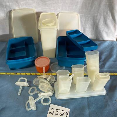Tupperware Lot