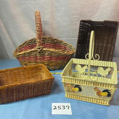 Basket Lot