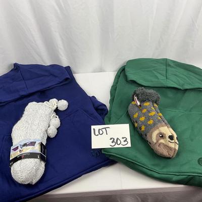 Lot H 303 New The Comfy Original Blanket. Sweatshirts Two Pairs of Slipper Socks