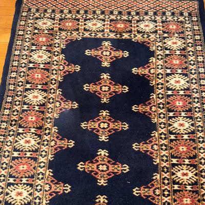 347 Vintage Handknotted Wool Oriental Rug 3'8" x 5' 5"