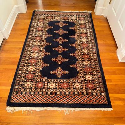 347 Vintage Handknotted Wool Oriental Rug 3'8" x 5' 5"