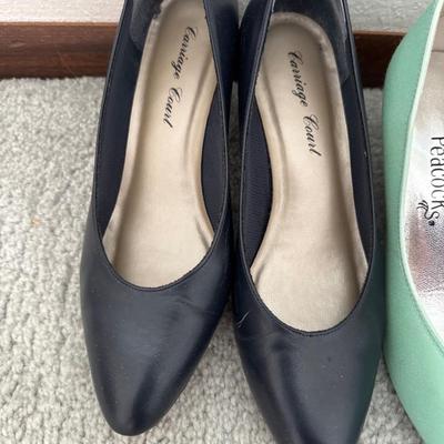Women’s pumps shoes