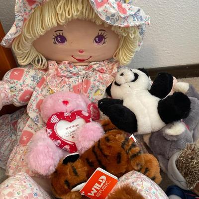 Stuffed animals