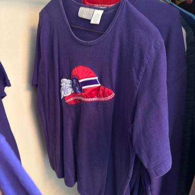 Vintage women’s clothing