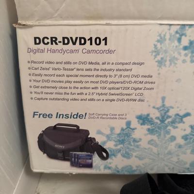 Sony DCR-DVD cam corder