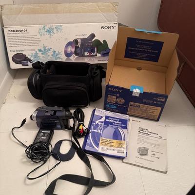 Sony DCR-DVD cam corder