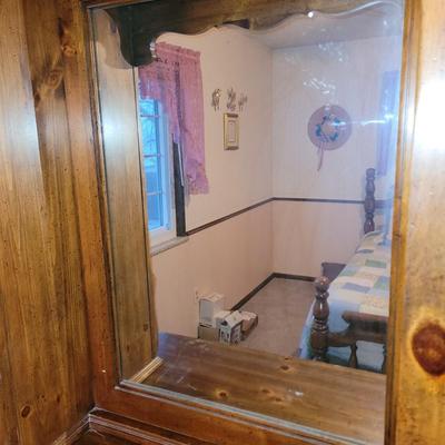 Mid century modern 2 piece dresser with mirror