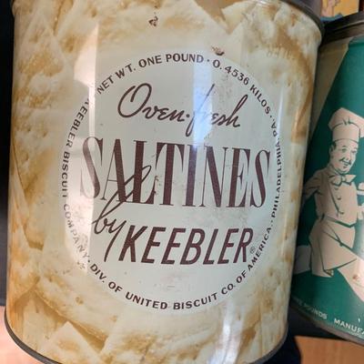 Vintage Tins Lot Saltines Kemp Nuts Astor Tea