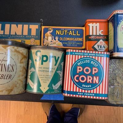 Vintage Tins Lot Saltines Kemp Nuts Astor Tea