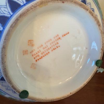 356 Vintage Asian Bowl with Figure and Jade Elephants