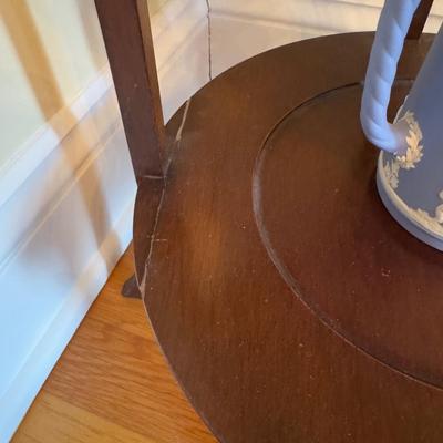 362 Vintage Mahogany Muffin Stand with Wedgwood Jasperware & Queensware