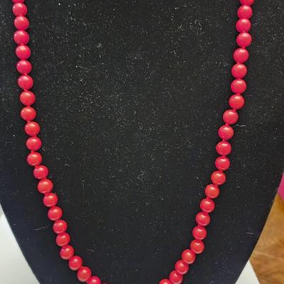 30 inch red bead stone necklace