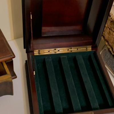 Vintage Jewelry Box / Shaving Mirror Lot