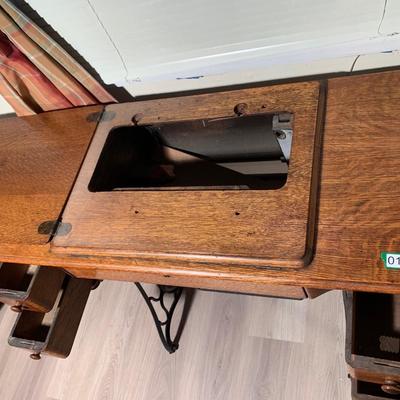 Antique Oak Singer Sewing Machine