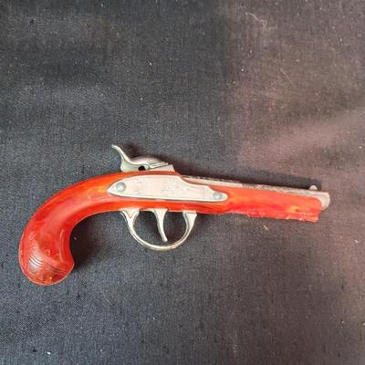 HUBLEY FLINTLOCK JR W/BAKELITE STOCK AND 2 OTHER TOY GUNS