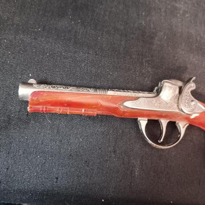 HUBLEY FLINTLOCK JR W/BAKELITE STOCK AND 2 OTHER TOY GUNS