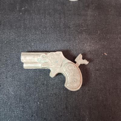 HUBLEY FLINTLOCK JR W/BAKELITE STOCK AND 2 OTHER TOY GUNS
